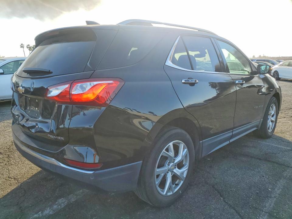 Photo 3 from auction – 2019 CHEVROLET EQUINOX LS with VIN 2GNAXNEV6K6234971