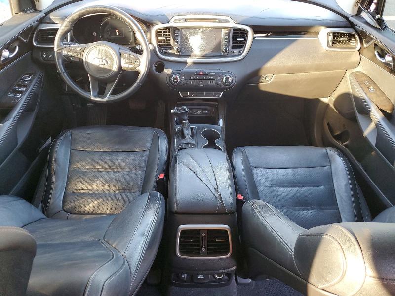 Photo 8 from auction – 2016 KIA SORENTO EX with VIN 5XYPH4A10GG072584