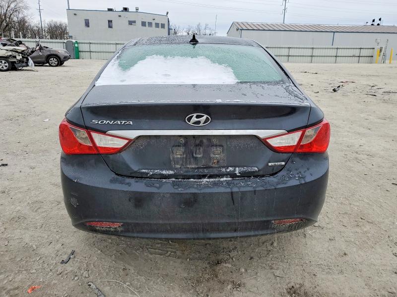 Photo 6 from auction – 2013 HYUNDAI SONATA SE with VIN 5NPEC4AC5DH602687