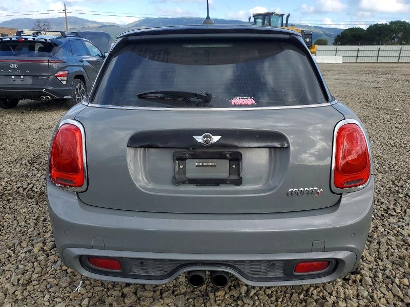 Photo 6 from auction – 2016 MINI COOPER S with VIN WMWXU3C59G2D29242