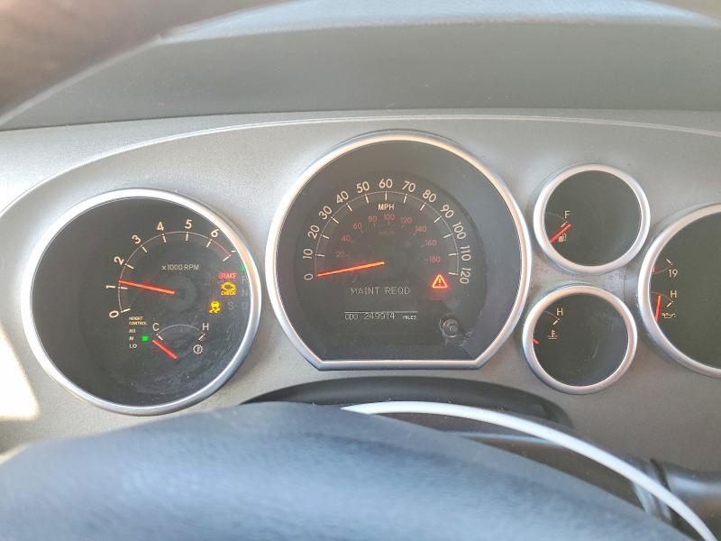 Photo 9 from auction – 2010 TOYOTA SEQUOIA PL with VIN 5TDYY5G15AS024106