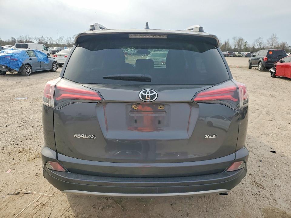 Photo 6 from auction – 2017 TOYOTA RAV4 with VIN JTMWFREV1HJ146737