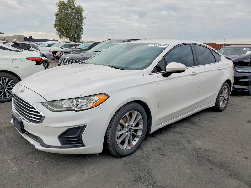 FORD FUSION SE 2020 with VIN 3FA6P0HD3LR127347 - Photo from auction