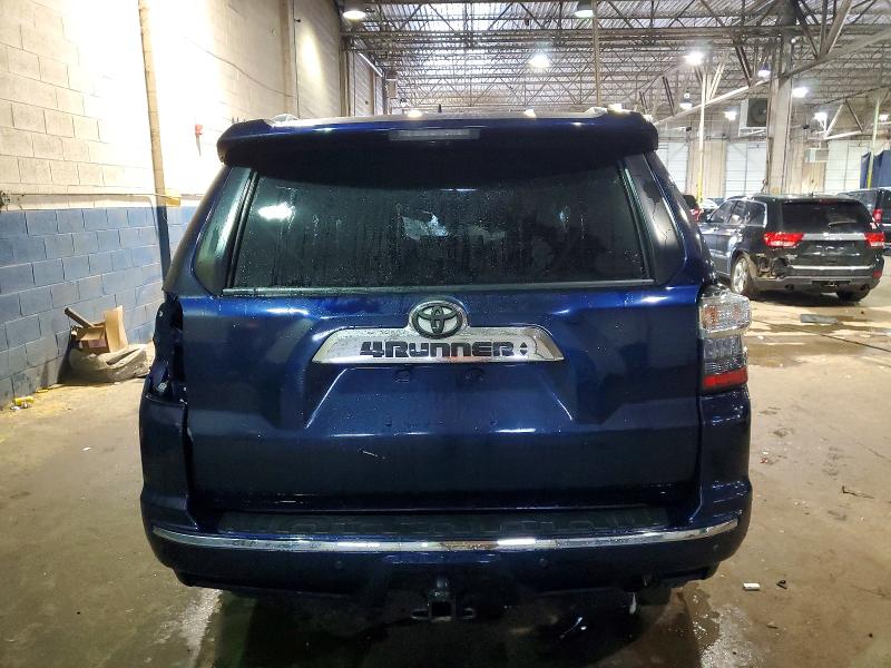 Photo 6 from auction – 2017 TOYOTA 4RUNNER SR with VIN JTEBU5JR1H5432498