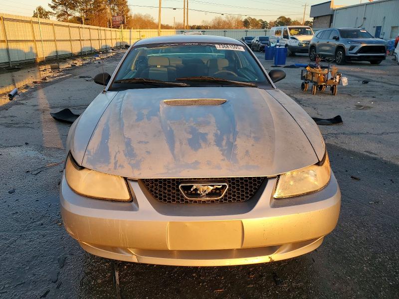 Photo 5 from auction – 2001 FORD MUSTANG with VIN 1FAFP404X1F121851