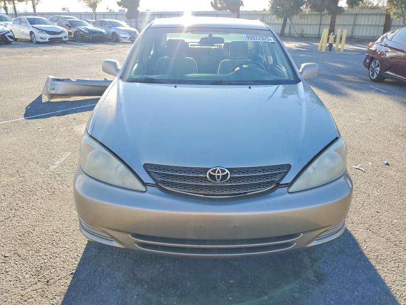 Photo 5 from auction – 2002 TOYOTA CAMRY LE with VIN 4T1BF32KX2U539708