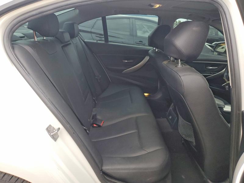 Photo 10 from auction – 2013 BMW 320 I with VIN WBA3B1C50DF461638