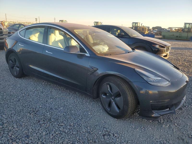 Photo 4 from auction – 2018 TESLA MODEL 3 with VIN 5YJ3E1EB0JF170196