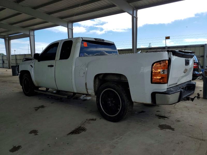 Photo 2 from auction – 2008 CHEVROLET SILVERADO with VIN 1GCEC19C08Z275570