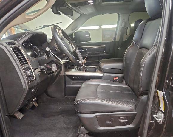 Photo 7 from auction – 2018 RAM 2500 LARAM with VIN 3C6UR5NL6JG405176