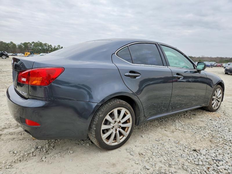 Photo 3 from auction – 2006 LEXUS IS 250 with VIN JTHCK262562002365