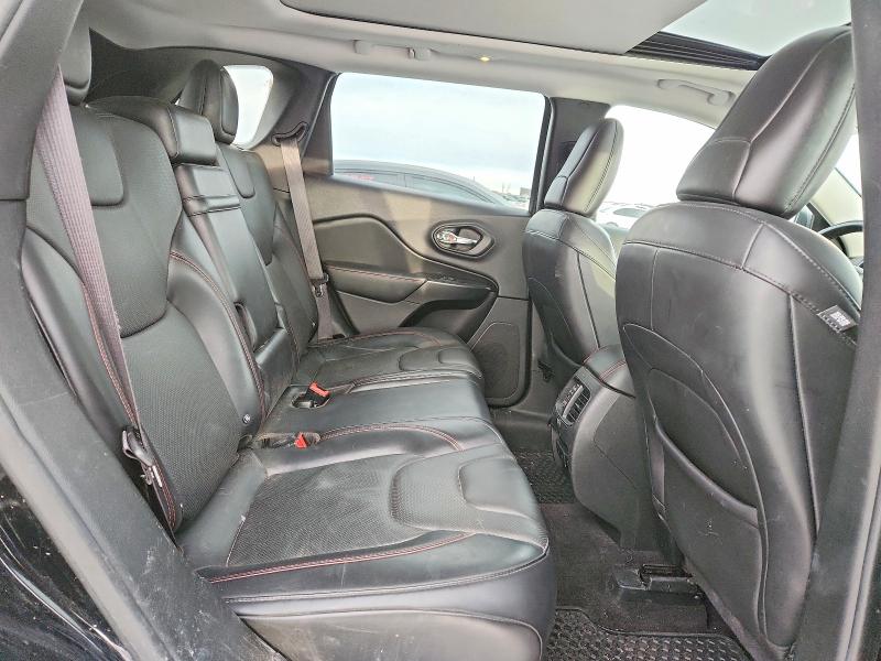 Photo 11 from auction – 2019 JEEP CHEROKEE with VIN 1C4PJMBX0KD107977