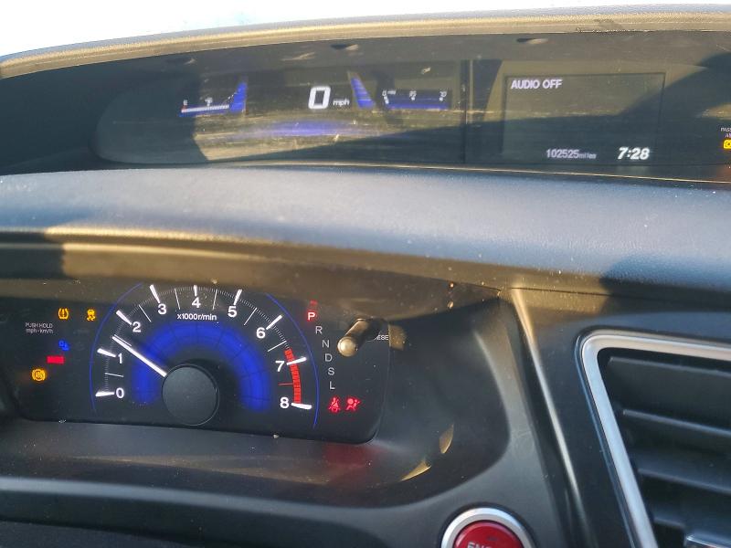 Photo 9 from auction – 2015 HONDA CIVIC EXL with VIN 19XFB2F9XFE231171
