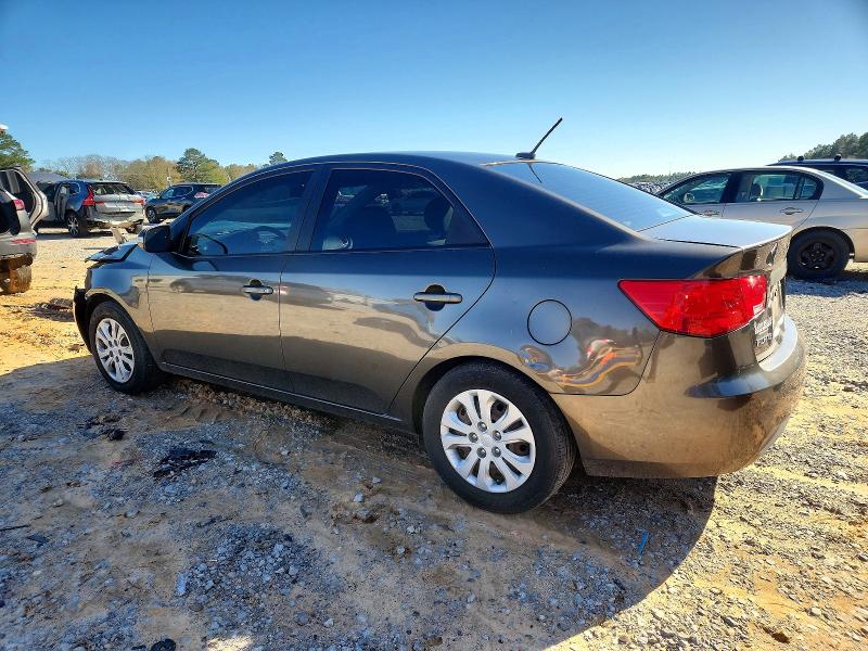 Photo 2 from auction – 2010 KIA FORTE with VIN KNAFU4A22A5811354