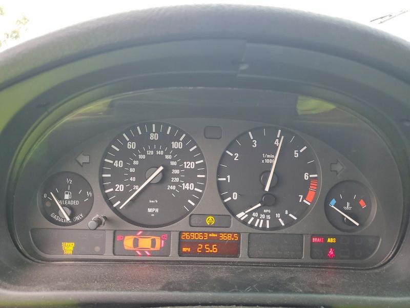 Photo 9 from auction – 2001 BMW 530 I with VIN WBADT53411CE91277