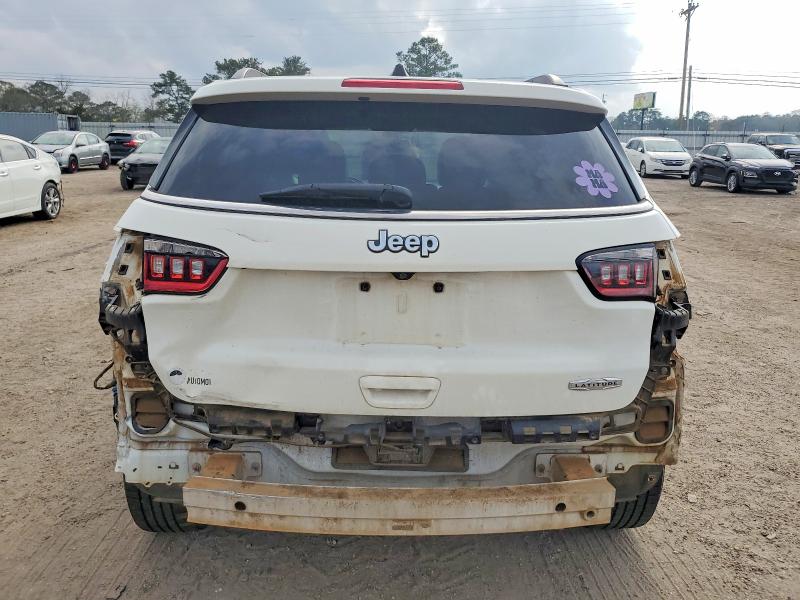 Photo 6 from auction – 2017 JEEP COMPASS LA with VIN 3C4NJCBB6HT661338