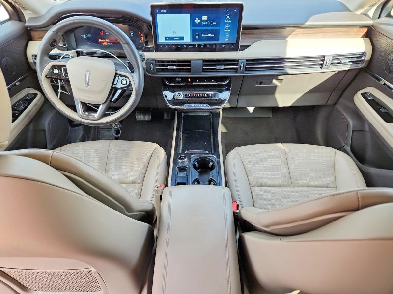 Photo 8 from auction – 2024 LINCOLN CORSAIR with VIN 5LMCJ2CA6RUL16544