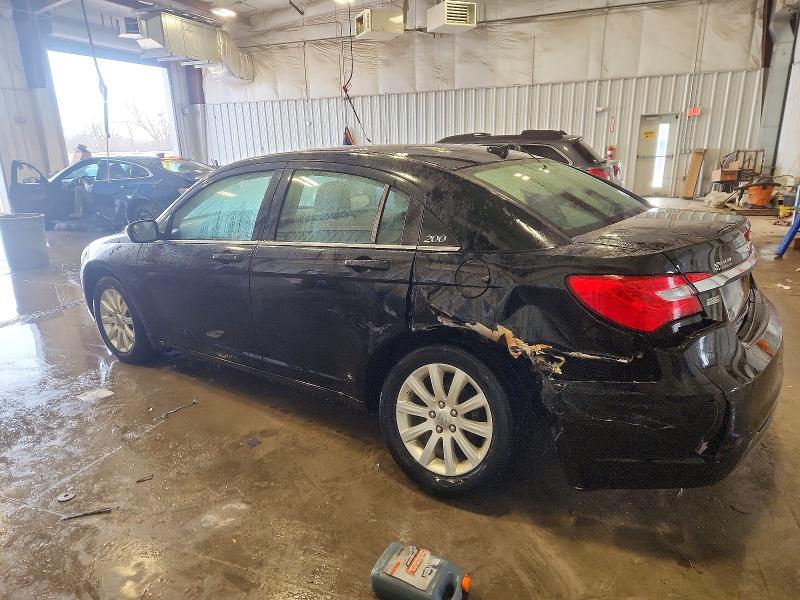 Photo 2 from auction – 2013 CHRYSLER 200 with VIN 1C3CCBBG2DN607945