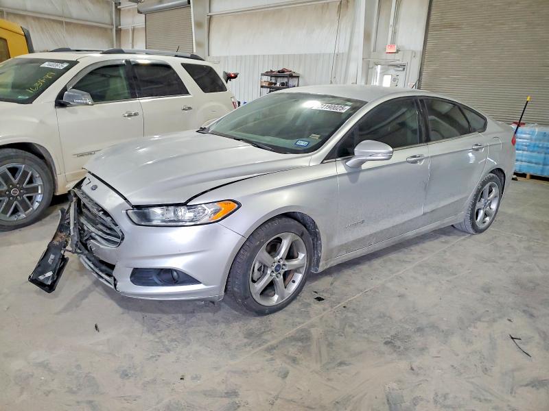 FORD FUSION SE 2013 with VIN 3FA6P0LU3DR234696 - Photo from auction