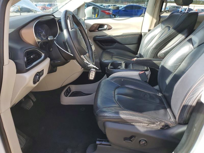 Photo 7 from auction – 2017 CHRYSLER PACIFICA T with VIN 2C4RC1BG5HR524244