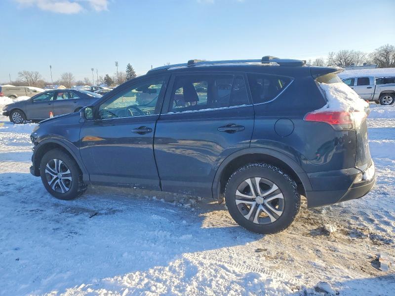 Photo 2 from auction – 2018 TOYOTA RAV4 with VIN JTMZFREVXJJ156802