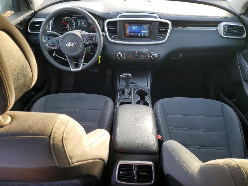 Photo 8 from auction – 2016 KIA SORENTO LX with VIN 5XYPG4A5XGG094596