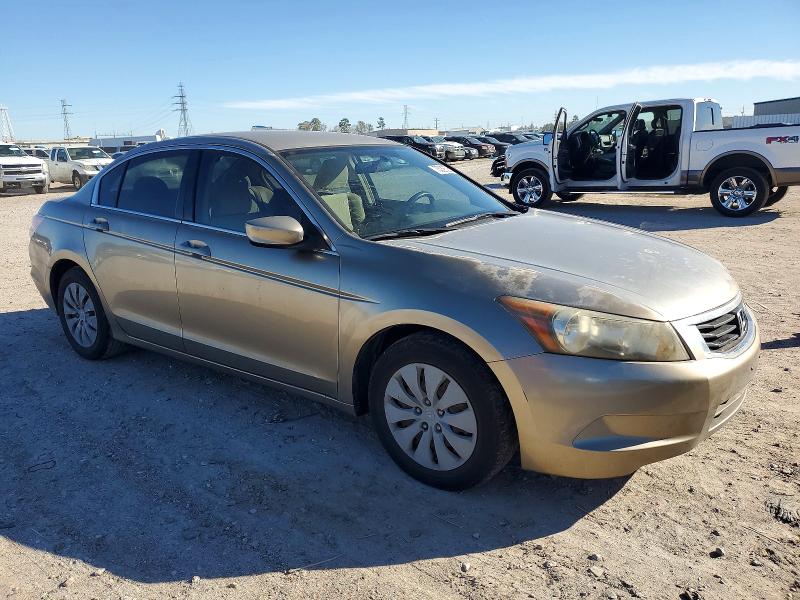Photo 4 from auction – 2009 HONDA ACCORD with VIN JHMCP26359C007655