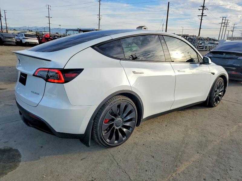 Photo 3 from auction – 2022 TESLA MODEL Y with VIN 7SAYGDEF7NF405920
