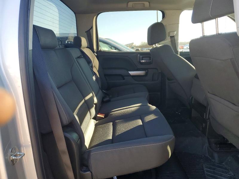 Photo 10 from auction – 2018 CHEVROLET SILVERADO with VIN 3GCUKREC6JG567099
