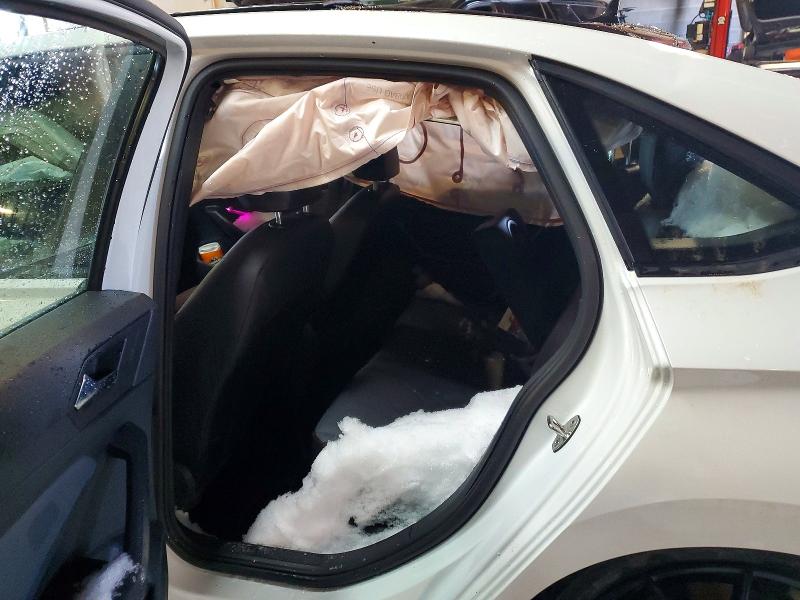 Photo 10 from auction – 2025 VOLKSWAGEN JETTA with VIN 3VW2T7BU0SM086741