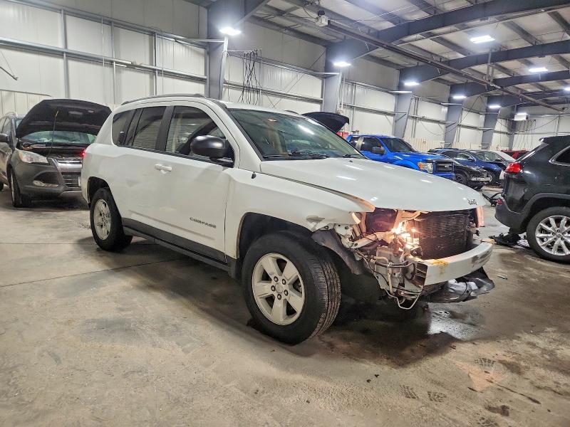 Photo 4 from auction – 2017 JEEP COMPASS SP with VIN 1C4NJCBA7HD132302