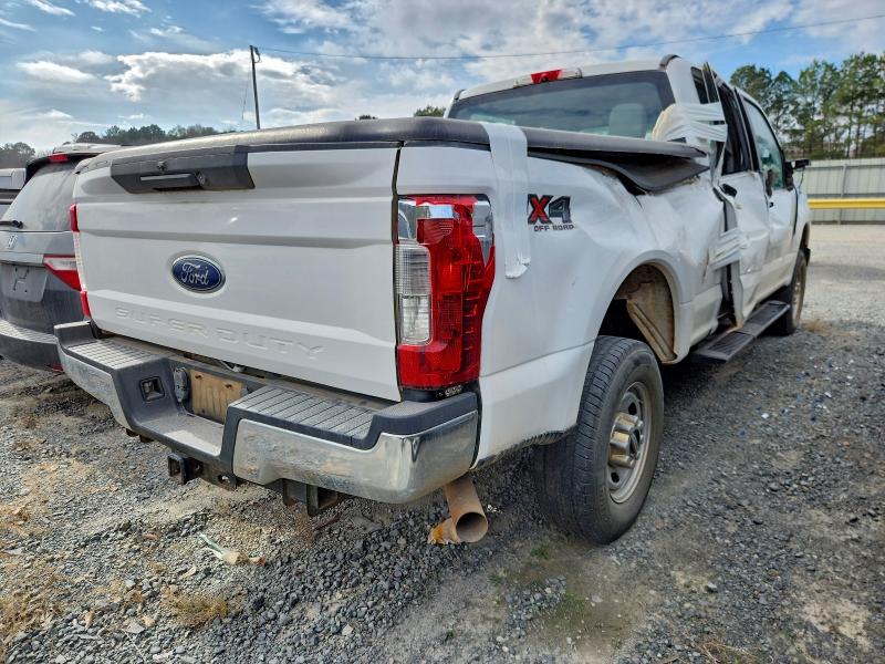 Photo 3 from auction – 2018 FORD F250 SUPER with VIN 1FT7W2B60JEB04681