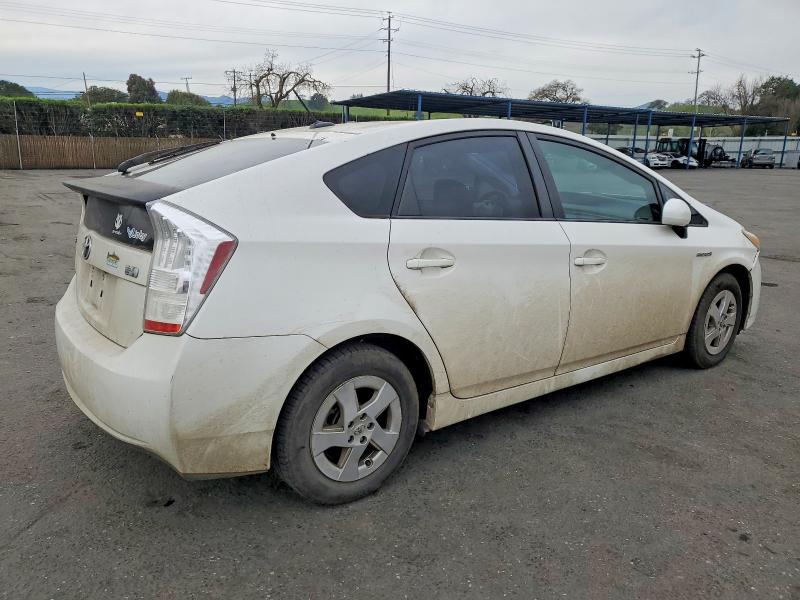 Photo 3 from auction – 2010 TOYOTA PRIUS with VIN JTDKN3DU1A0017075