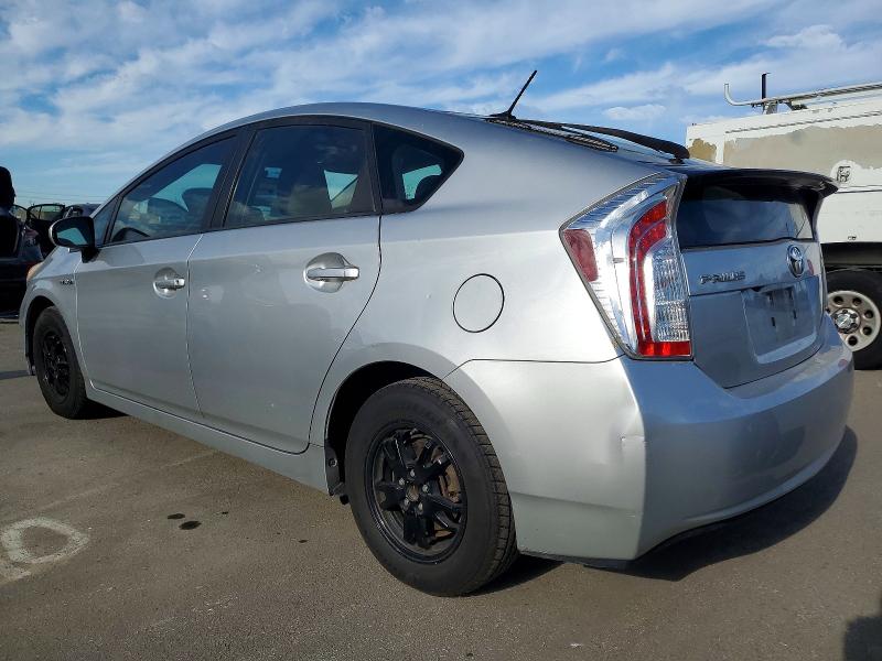 Photo 2 from auction – 2012 TOYOTA PRIUS with VIN JTDKN3DU5C5381764