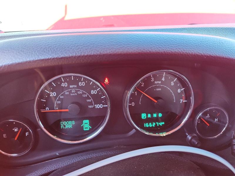 Photo 9 from auction – 2015 JEEP WRANGLER U with VIN 1C4BJWDG5FL503756