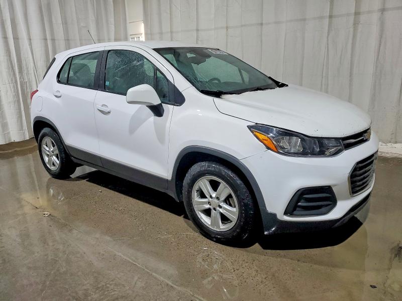 Photo 4 from auction – 2020 CHEVROLET TRAX LS with VIN 3GNCJKSB2LL335232