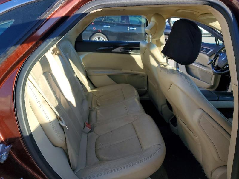 Photo 10 from auction – 2015 LINCOLN MKZ with VIN 3LN6L2LU6FR625437