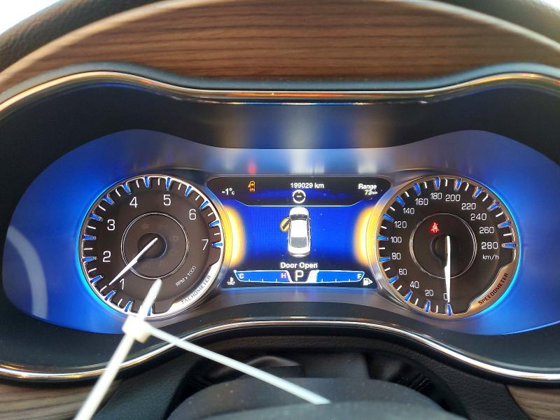 Photo 9 from auction – 2015 CHRYSLER 200 C with VIN 1C3CCCEG0FN593161
