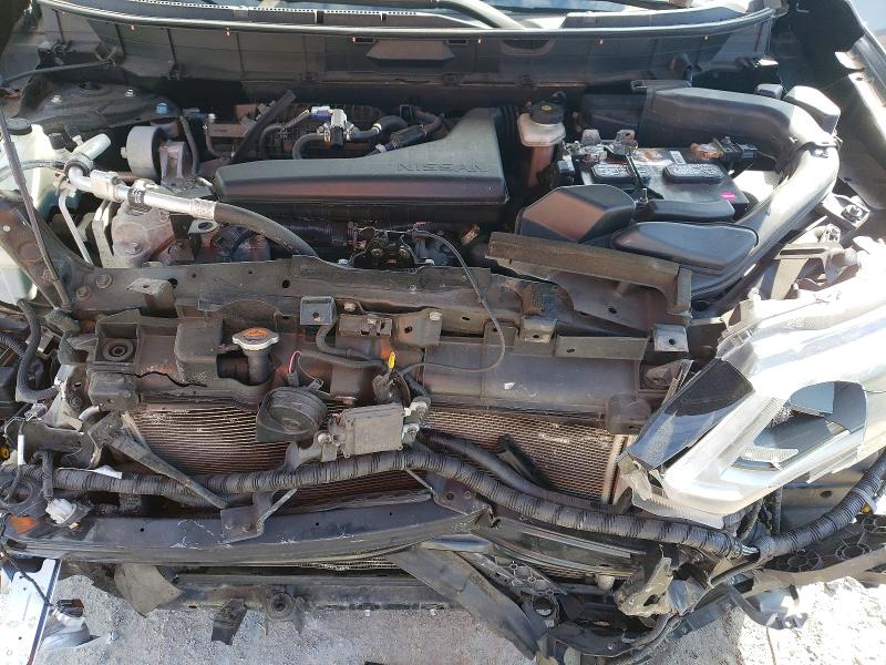 Photo 12 from auction – 2018 NISSAN ROGUE with VIN 5N1AT2MT6JC772445