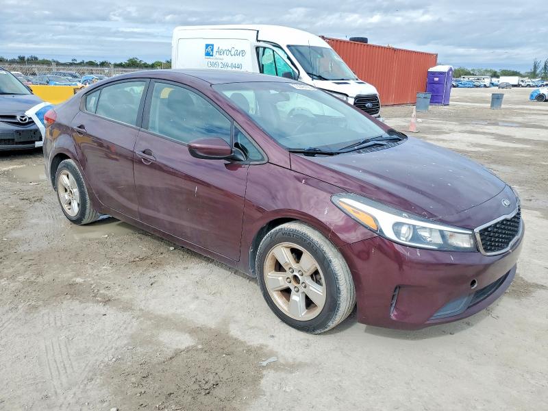 Photo 4 from auction – 2018 KIA FORTE with VIN 3KPFK4A71JE204158