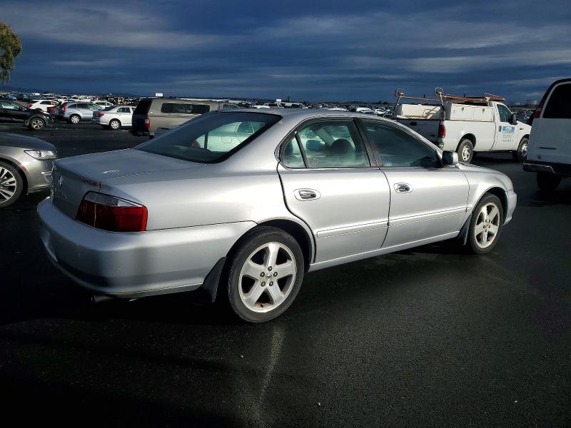 Photo 3 from auction – 2003 ACURA 3.2TL TYPE with VIN 19UUA56823A034871