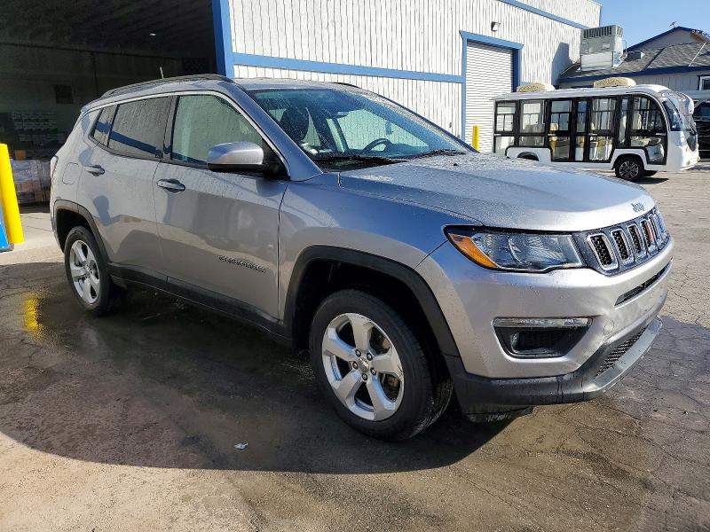 Photo 4 from auction – 2020 JEEP COMPASS LA with VIN 3C4NJDBB5LT164571