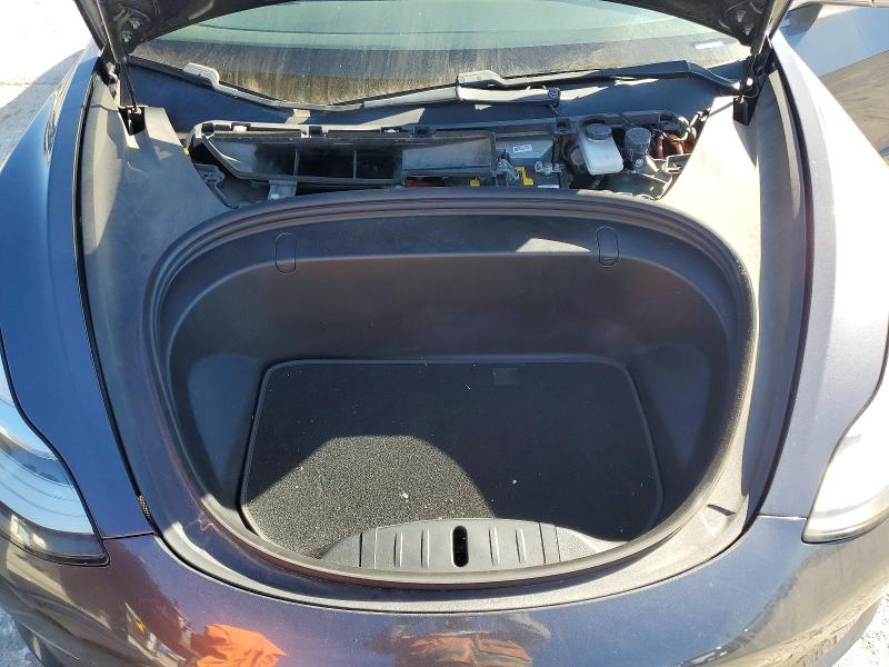 Photo 11 from auction – 2018 TESLA MODEL 3 with VIN 5YJ3E1EA0JF056738