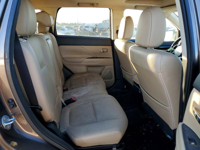صورة رقم 10 من المزاد - 2017 MITSUBISHI OUTLANDER مع VIN JA4AZ3A36HZ065005