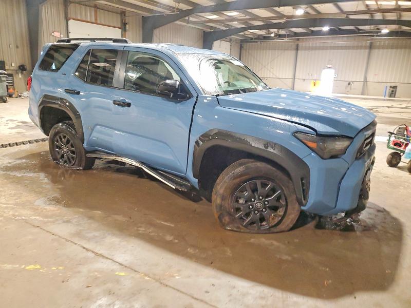 Zdjęcie 4 z aukcji – 2025 TOYOTA 4RUNNER z VIN JTEVA5BR7S5021666