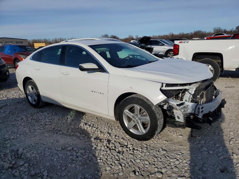 Photo 4 from auction – 2024 CHEVROLET MALIBU with VIN 1G1ZC5ST4RF189032