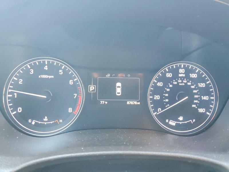 Photo 9 from auction – 2016 HYUNDAI GENESIS with VIN KMHGN4JEXGU128830