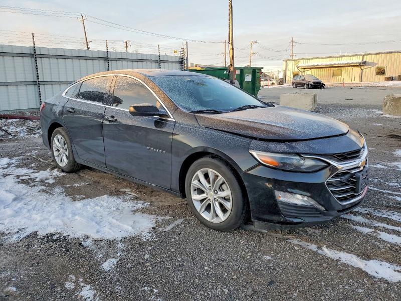 Photo 4 from auction – 2022 CHEVROLET MALIBU LT with VIN 1G1ZD5ST2NF198948