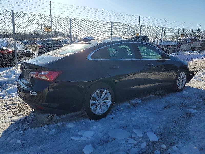 Photo 3 from auction – 2020 CHEVROLET MALIBU LT with VIN 1G1ZD5ST0LF049063