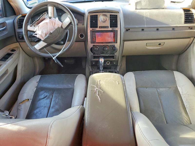 Photo 8 from auction – 2008 CHRYSLER 300 with VIN 2C3LA53G18H320956